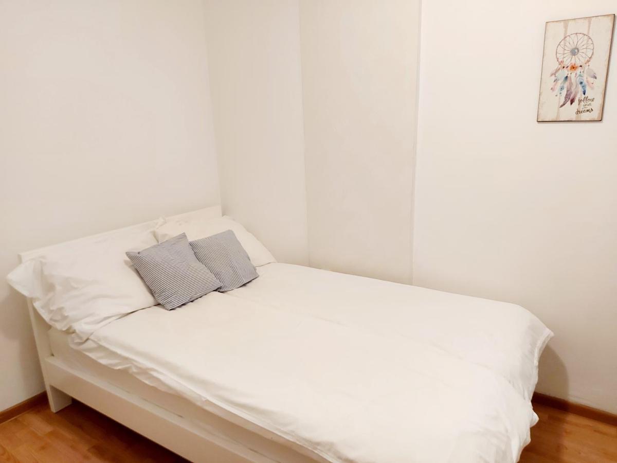 Red Brick Apartment Belgrade Exterior photo
